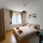 Apartment Aпартамент тити *